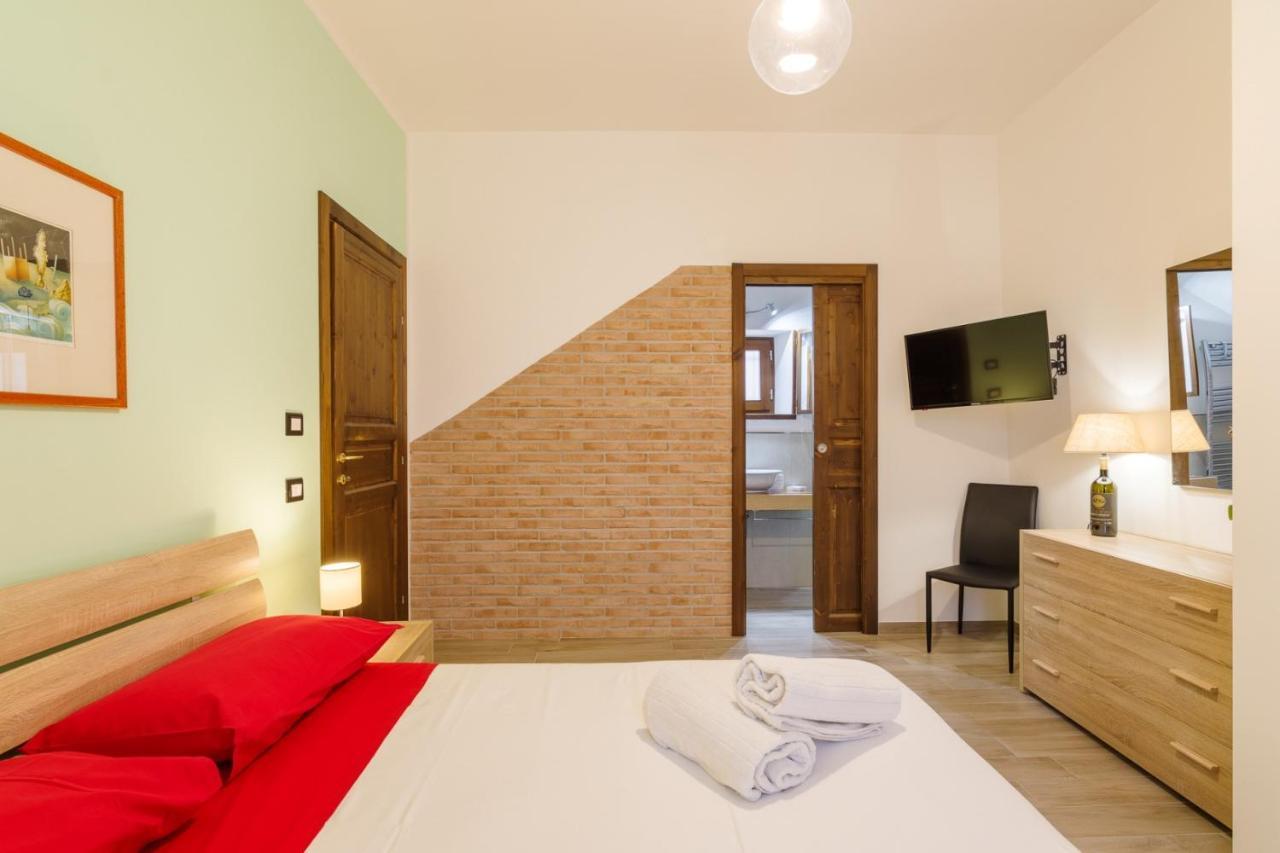 Il Tramonto Holidays Apartment Trevi Exterior photo